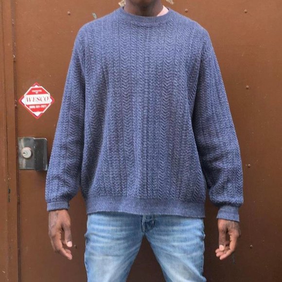 Oscar de la Renta Knit Sweater - Picture 3 of 5